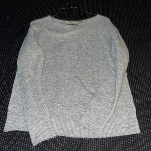 Women’s Banana Republic sweater